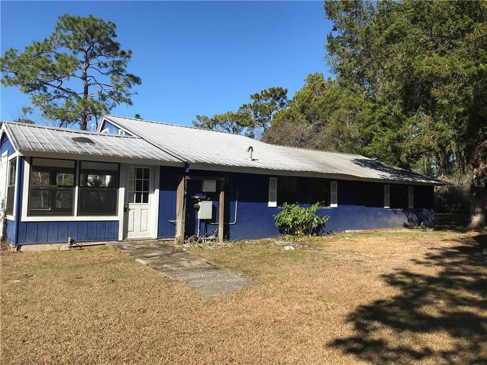 Recently Sold: $145,000 (2 beds, 1 baths, 1134 Square Feet)