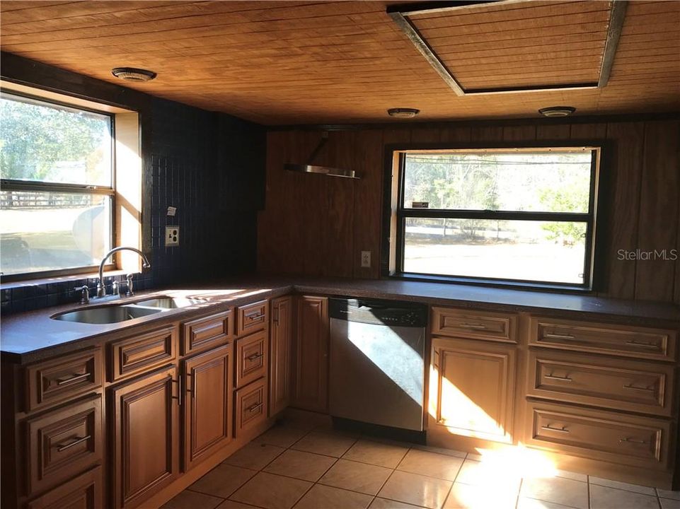 Vendido Recientemente: $145,000 (2 camas, 1 baños, 1134 Pies cuadrados)