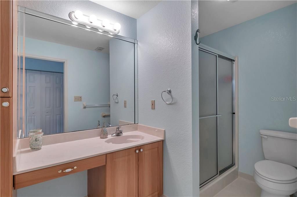 Recently Sold: $91,900 (2 beds, 2 baths, 1056 Square Feet)