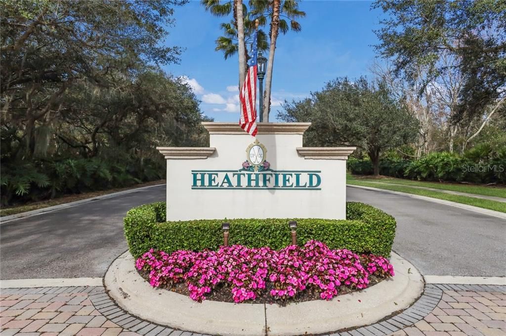 Recently Sold: $695,000 (3 beds, 3 baths, 2717 Square Feet)