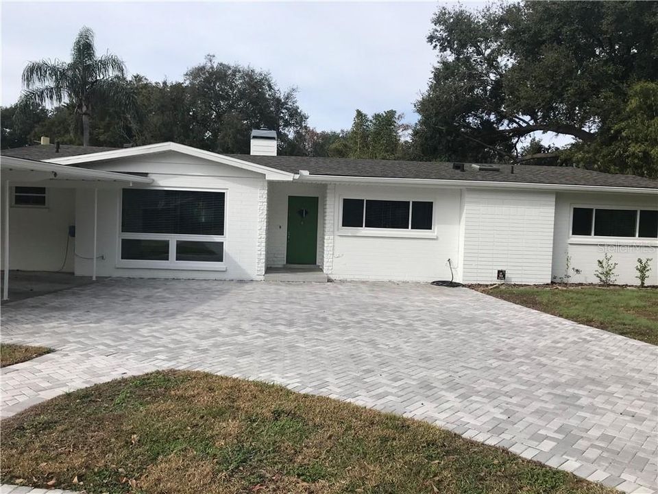 Recently Sold: $650,000 (4 beds, 3 baths, 1914 Square Feet)