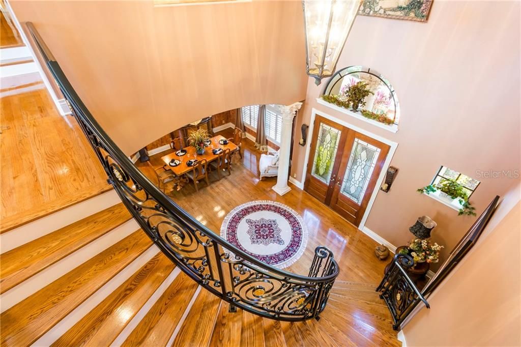 Recently Sold: $1,720,000 (5 beds, 4 baths, 5800 Square Feet)