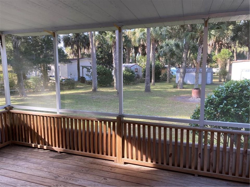 side screened porch