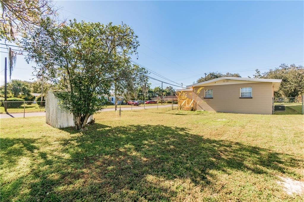 Recently Sold: $159,900 (4 beds, 2 baths, 1200 Square Feet)