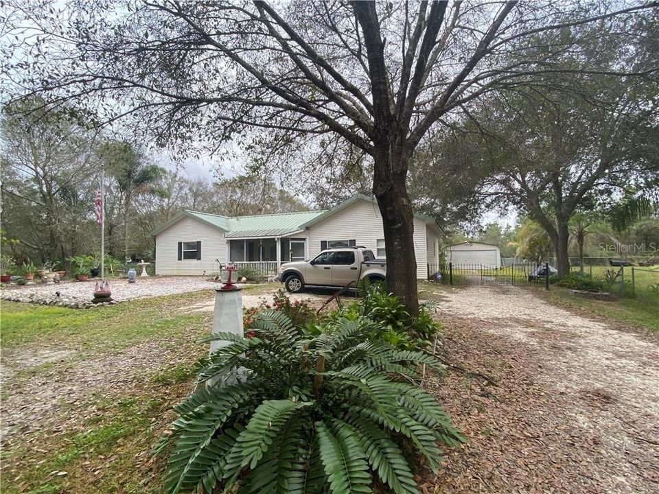 Recently Sold: $170,000 (3 beds, 2 baths, 1660 Square Feet)