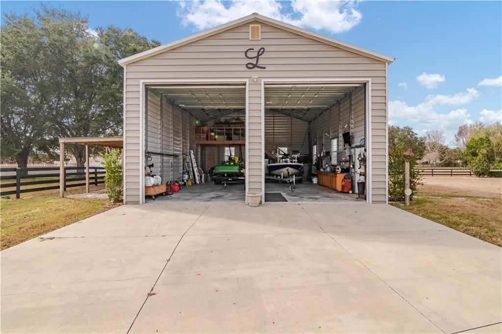 Recently Sold: $490,000 (3 beds, 2 baths, 2624 Square Feet)