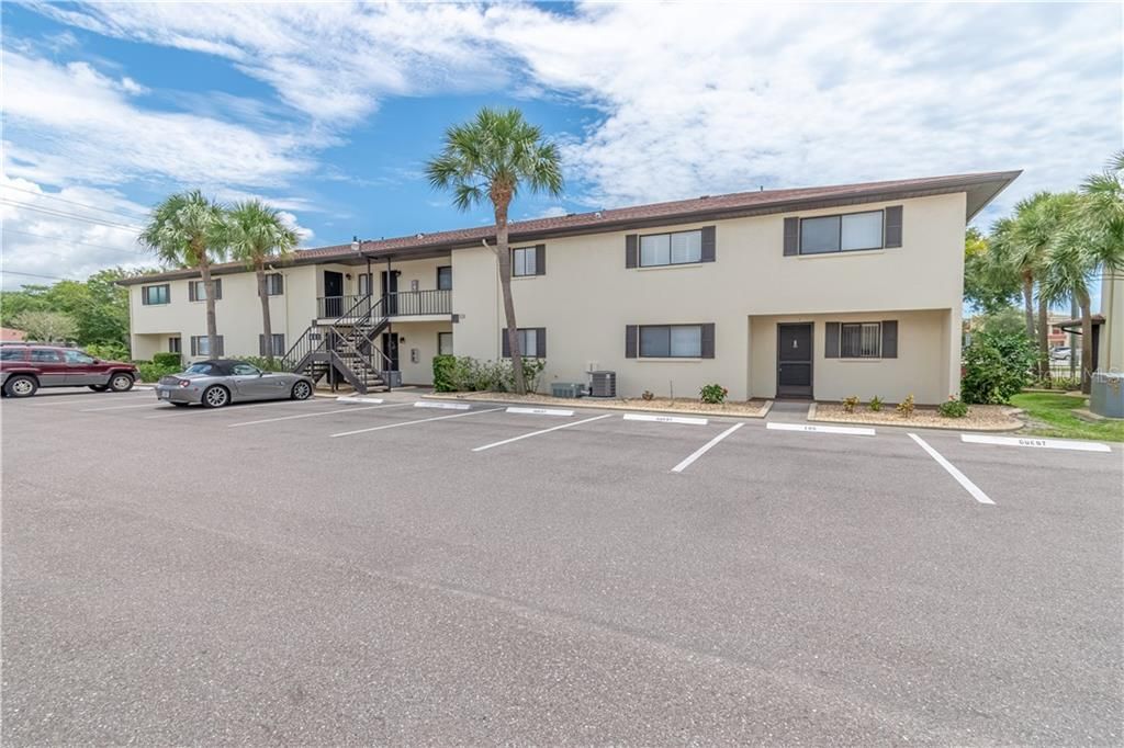 Recently Sold: $173,000 (2 beds, 2 baths, 900 Square Feet)