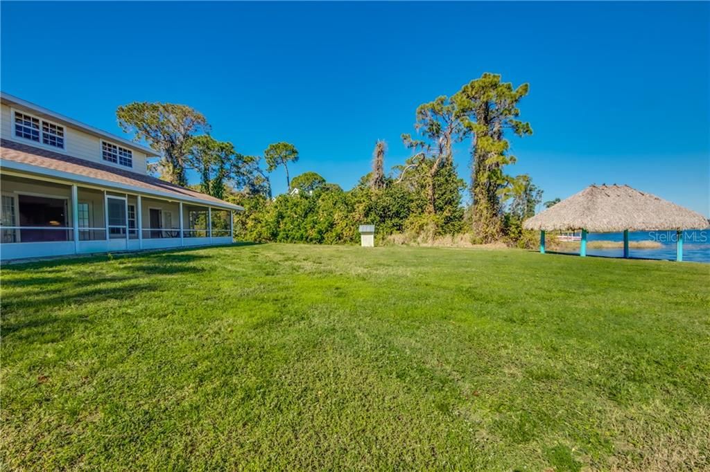 Recently Sold: $500,000 (3 beds, 3 baths, 2620 Square Feet)
