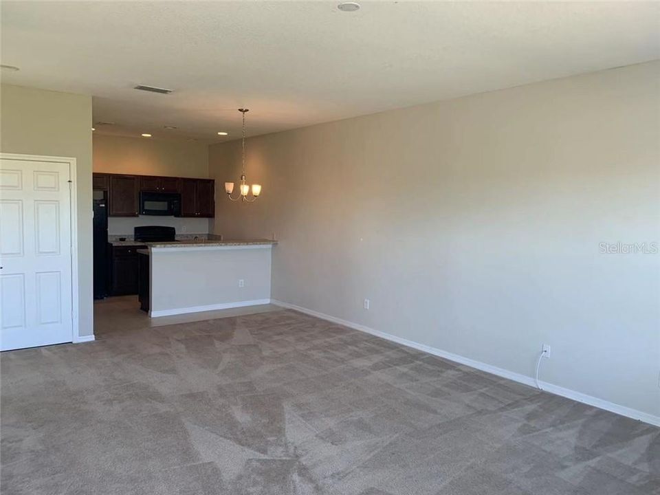 Recently Rented: $1,000 (2 beds, 2 baths, 1056 Square Feet)