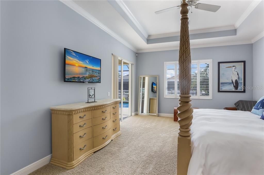 Recently Sold: $1,025,000 (3 beds, 3 baths, 3110 Square Feet)