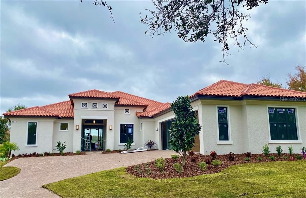 Recently Sold: $725,775 (4 beds, 3 baths, 2987 Square Feet)