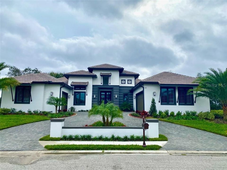 Recently Sold: $1,541,374 (4 beds, 4 baths, 4073 Square Feet)