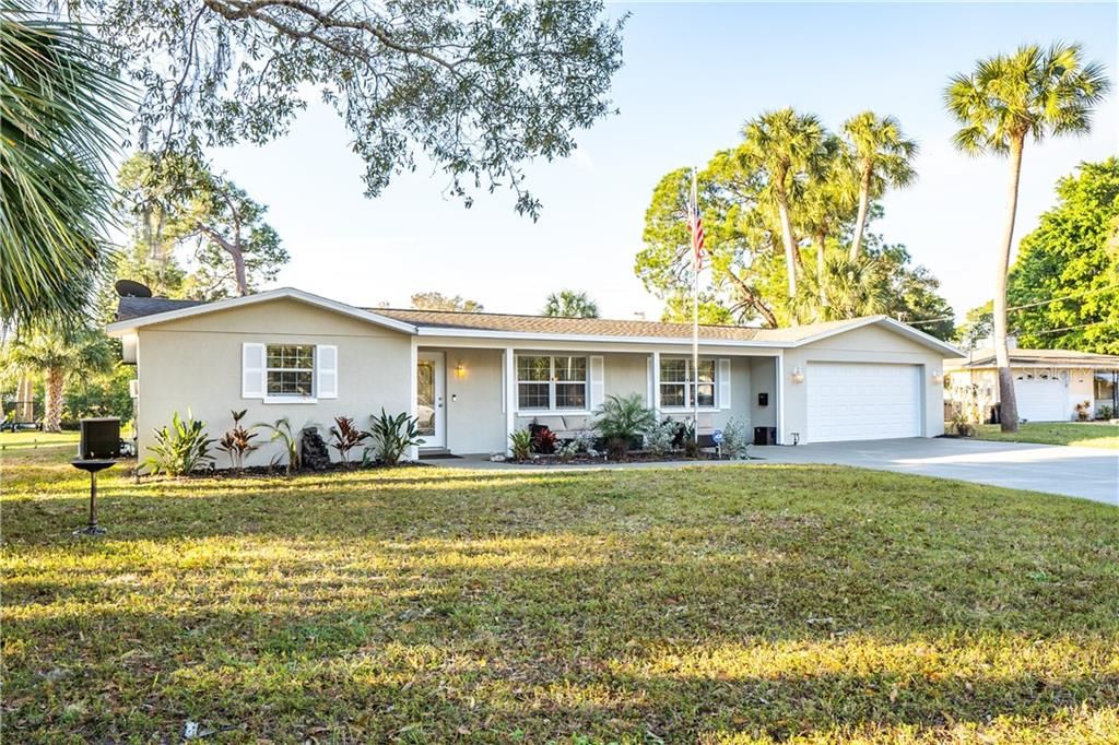 Recently Sold: $549,000 (3 beds, 2 baths, 1690 Square Feet)