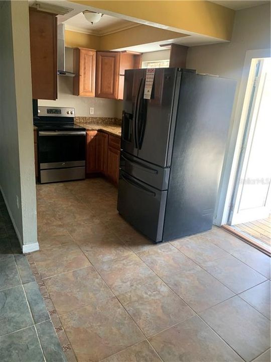 Recently Rented: $1,500 (3 beds, 2 baths, 1150 Square Feet)