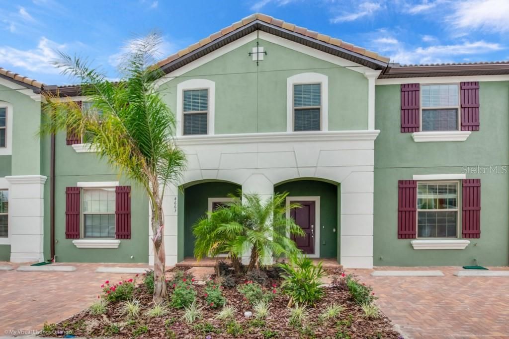 Recently Sold: $385,000 (5 beds, 4 baths, 2076 Square Feet)