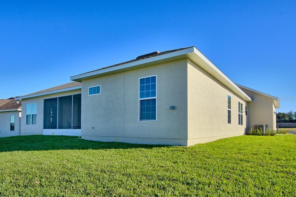 Recently Sold: $414,995 (3 beds, 2 baths, 2950 Square Feet)