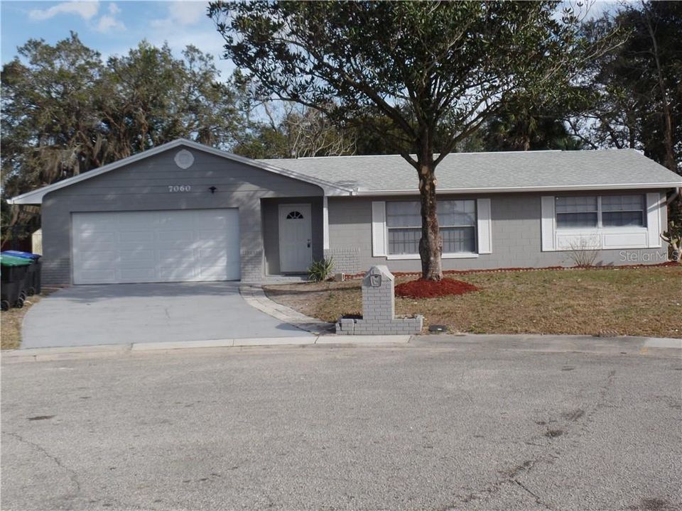 Recently Sold: $260,000 (3 beds, 2 baths, 1567 Square Feet)