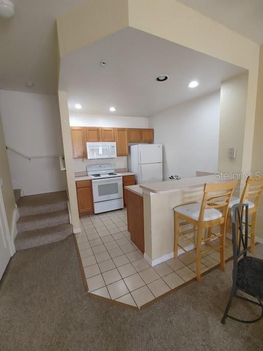Recently Rented: $1,350 (3 beds, 2 baths, 1296 Square Feet)