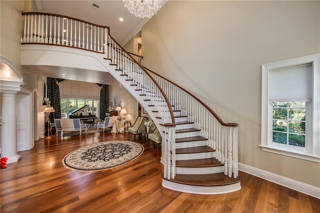 Recently Sold: $2,745,000 (5 beds, 5 baths, 8655 Square Feet)