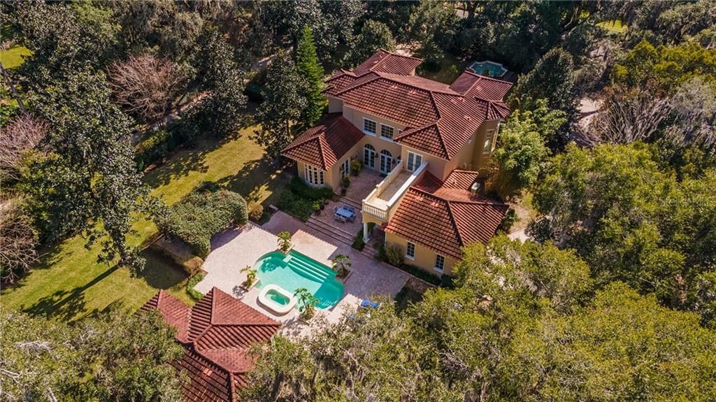 Recently Sold: $1,695,000 (5 beds, 4 baths, 3918 Square Feet)