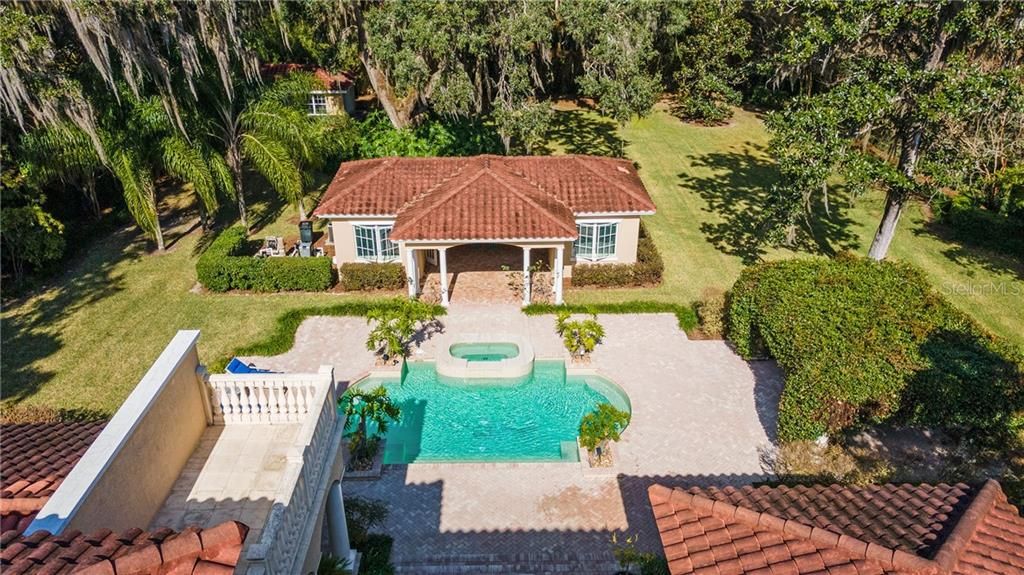 Recently Sold: $1,695,000 (5 beds, 4 baths, 3918 Square Feet)