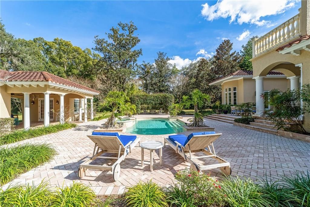 Recently Sold: $1,695,000 (5 beds, 4 baths, 3918 Square Feet)