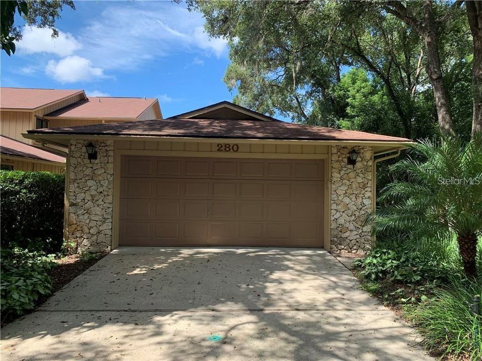 Recientemente alquilado: $1,425 (2 camas, 2 baños, 1257 Pies cuadrados)