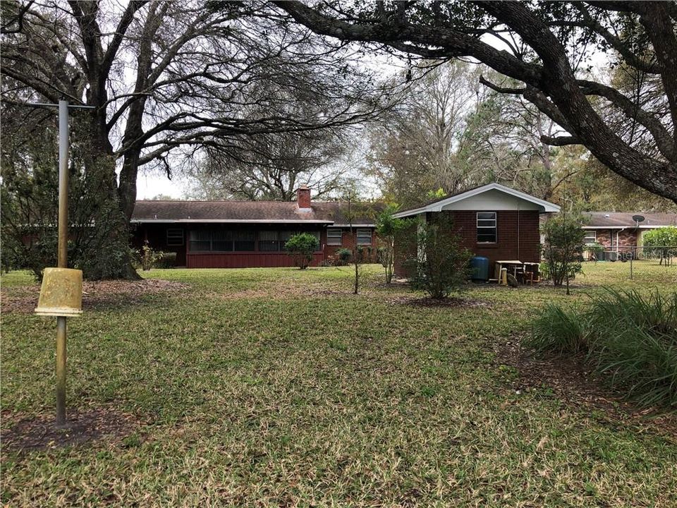 Recently Sold: $169,000 (2 beds, 2 baths, 1914 Square Feet)