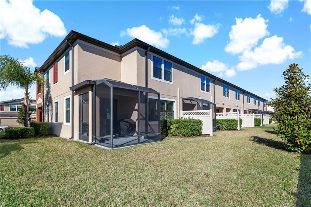 Recently Sold: $297,000 (3 beds, 2 baths, 2153 Square Feet)
