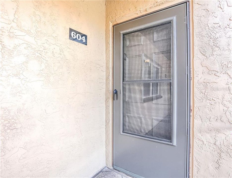 Recently Sold: $95,000 (2 beds, 1 baths, 865 Square Feet)