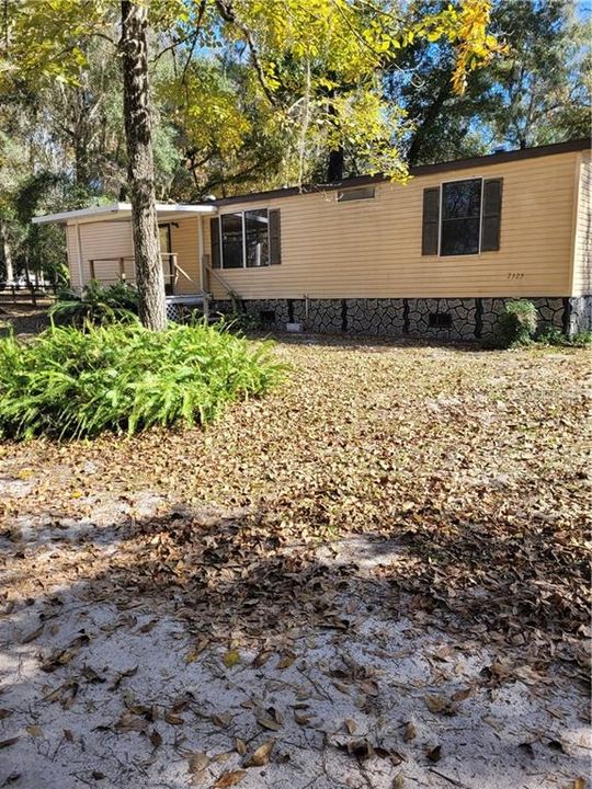 Recently Sold: $109,900 (3 beds, 2 baths, 1404 Square Feet)