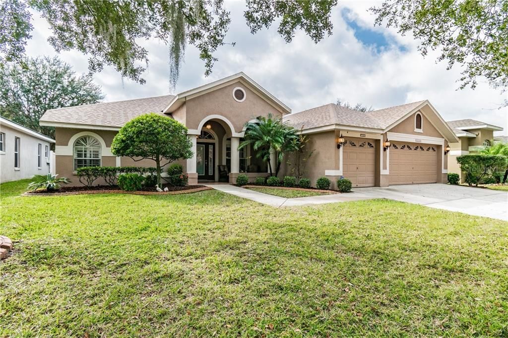 Recently Sold: $369,000 (3 beds, 3 baths, 2202 Square Feet)