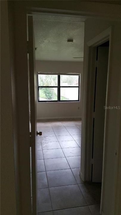 Recently Rented: $885 (2 beds, 1 baths, 1283 Square Feet)