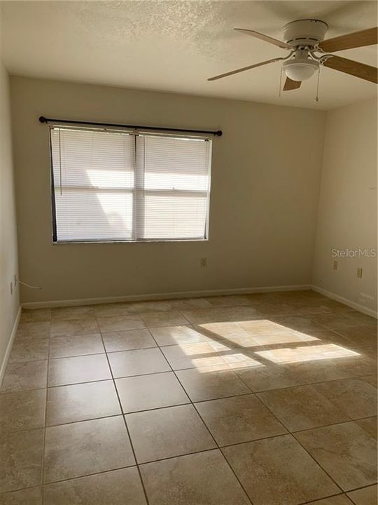 Recently Rented: $885 (2 beds, 1 baths, 1283 Square Feet)