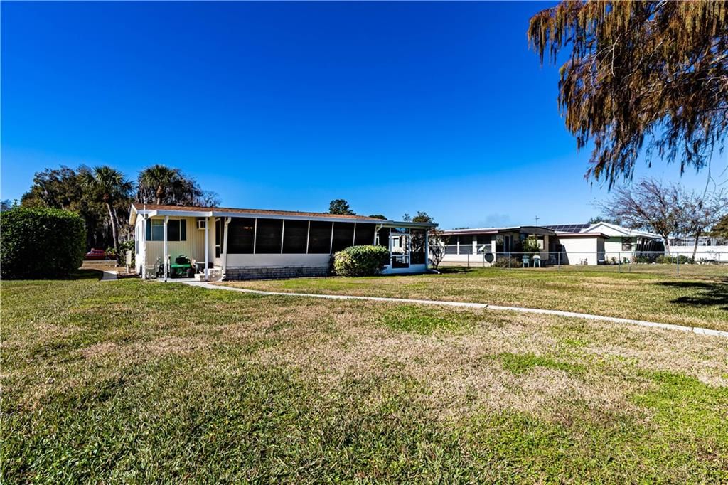 Recently Sold: $240,000 (2 beds, 2 baths, 1056 Square Feet)