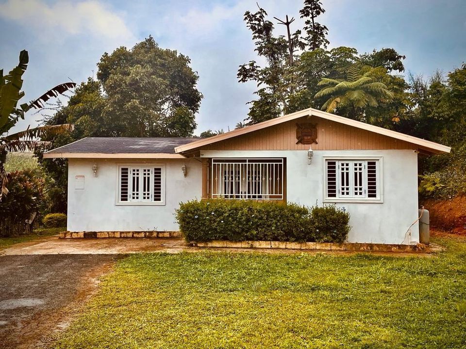 Vendido Recientemente: $109,000 (2 camas, 1 baños, 897 Pies cuadrados)