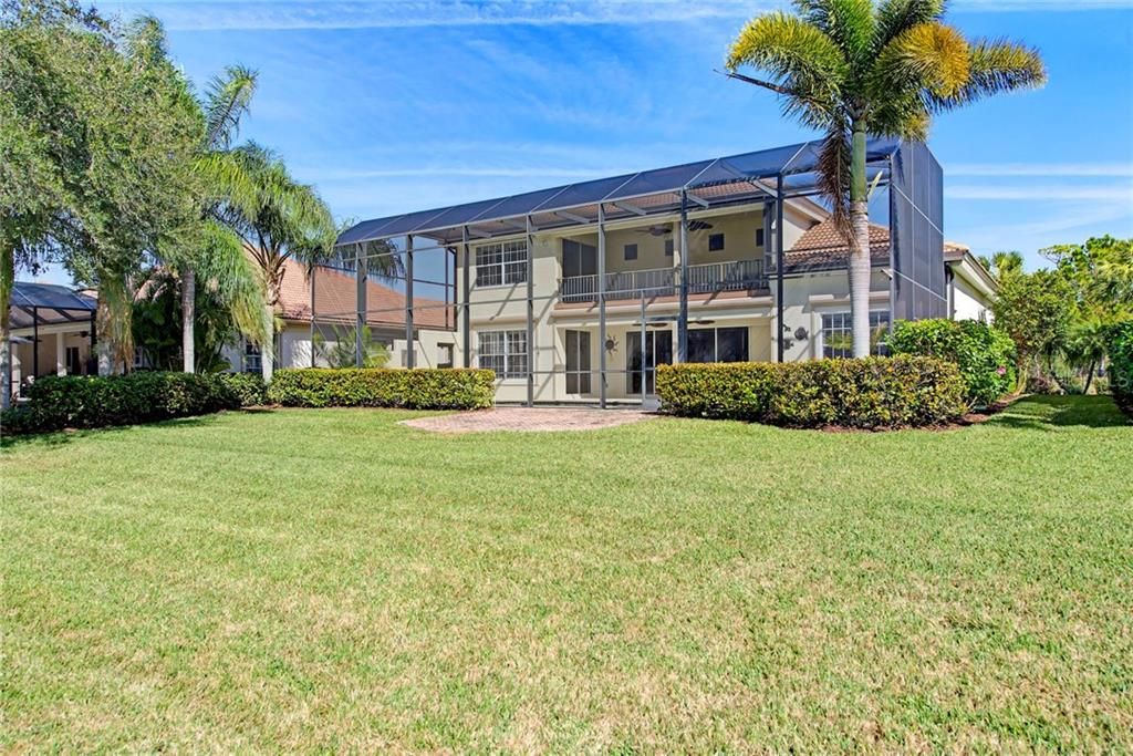 Recently Sold: $685,000 (3 beds, 3 baths, 3445 Square Feet)