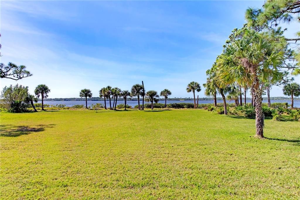 Recently Sold: $685,000 (3 beds, 3 baths, 3445 Square Feet)