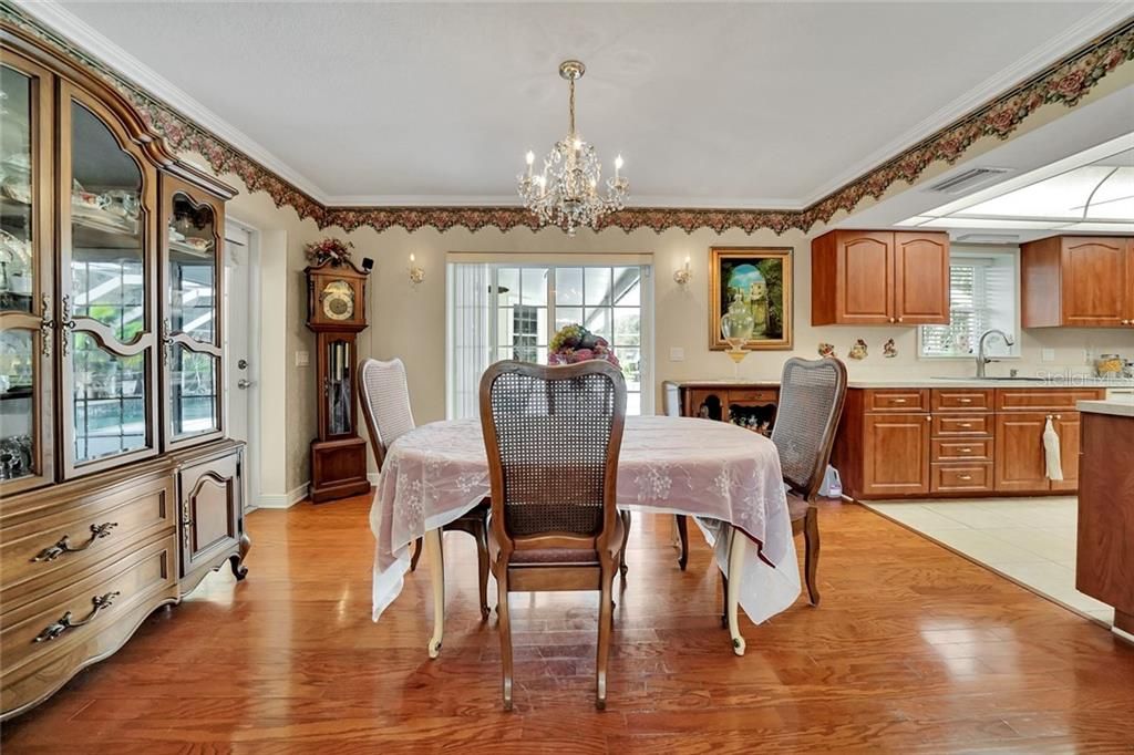 Guest house dining room and kitchen