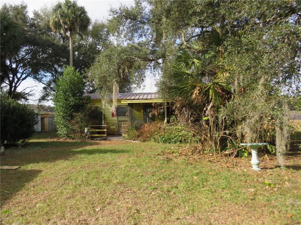 Recently Sold: $49,900 (2 beds, 2 baths, 1109 Square Feet)