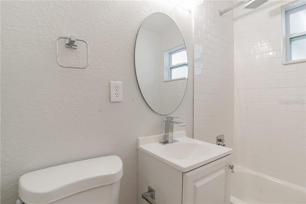 2nd Bathroom