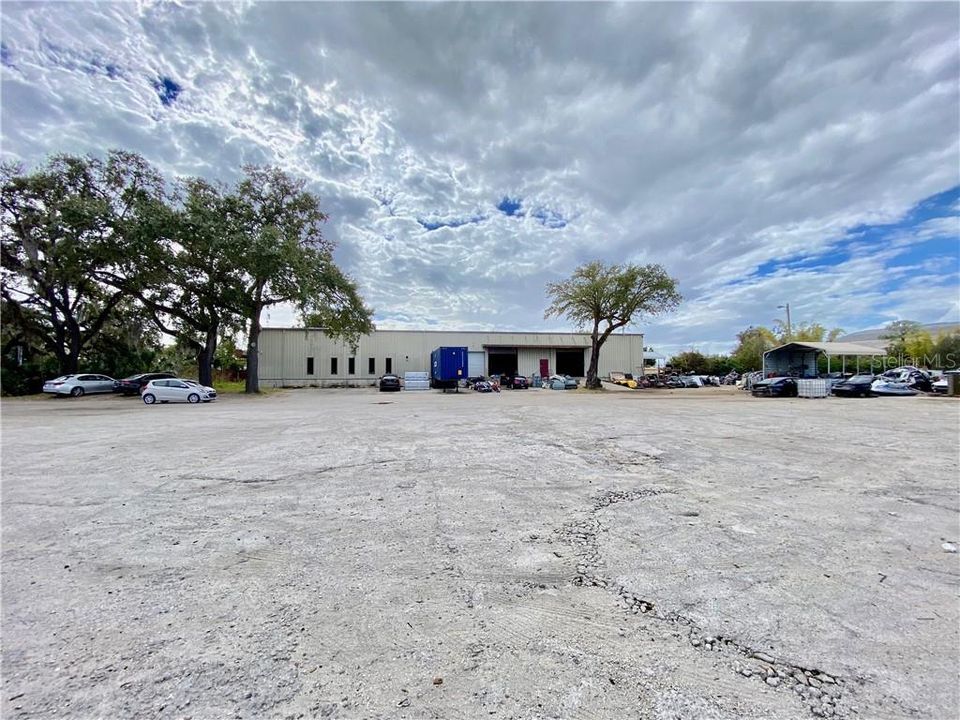 Недавно продано: $1,999,999 (0 спален, 0 ванн, 12000 Квадратных фут)