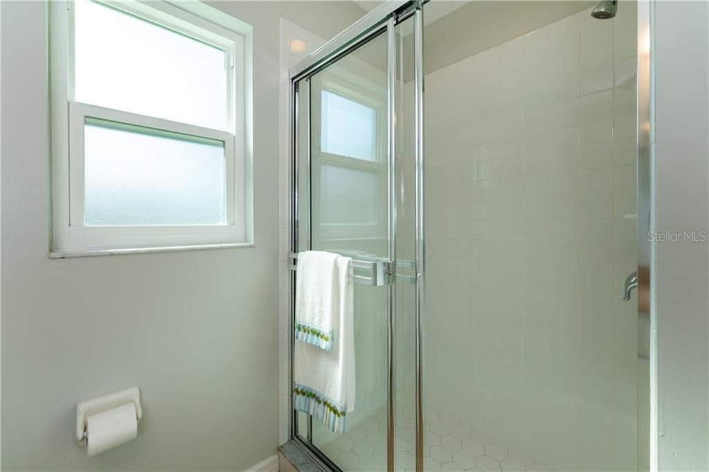 最近售出: $419,000 (2 贝兹, 2 浴室, 1638 平方英尺)