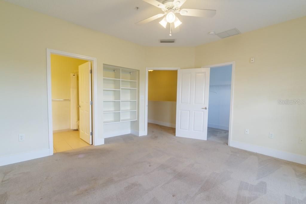 Recently Sold: $235,000 (2 beds, 2 baths, 1422 Square Feet)