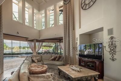 Recently Sold: $1,789,900 (5 beds, 5 baths, 7206 Square Feet)