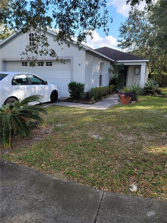 Recently Sold: $150,000 (3 beds, 2 baths, 1300 Square Feet)
