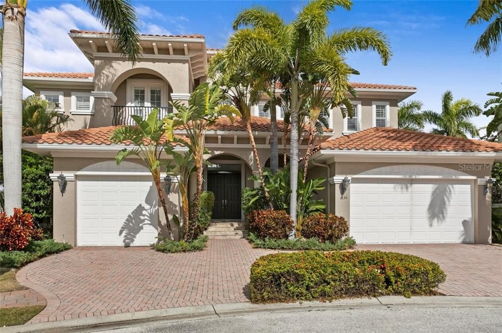 Recently Sold: $1,250,000 (4 beds, 3 baths, 3573 Square Feet)