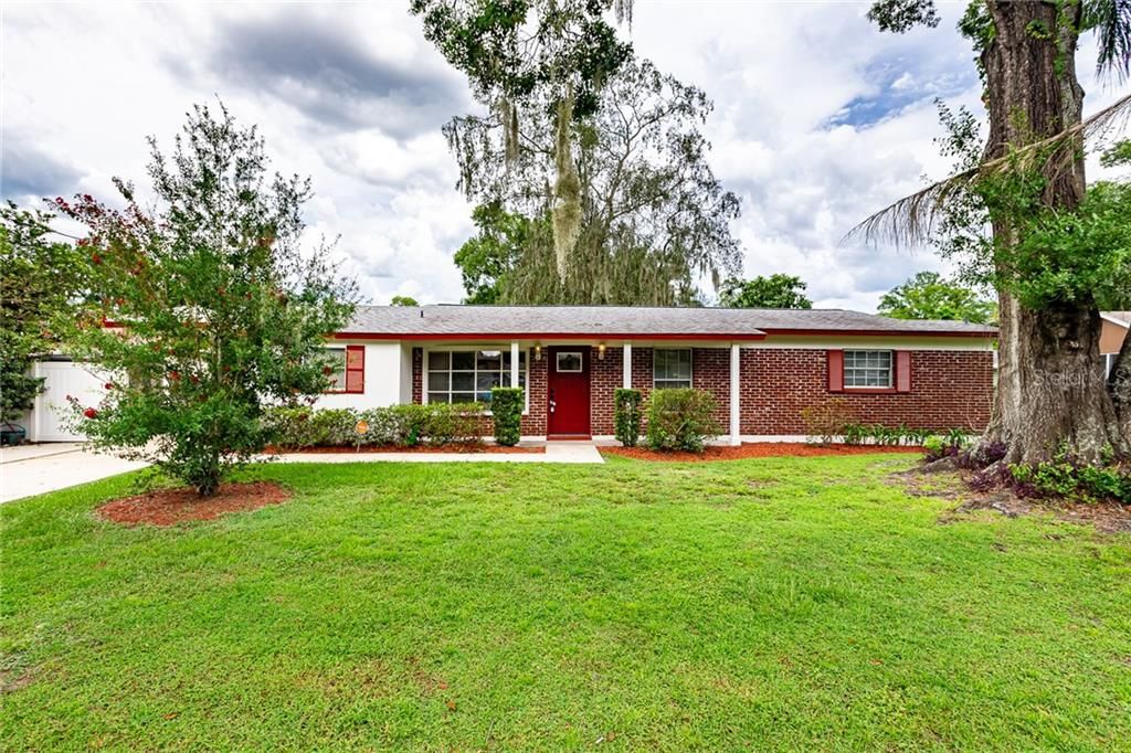 Recently Sold: $235,000 (3 beds, 2 baths, 1175 Square Feet)