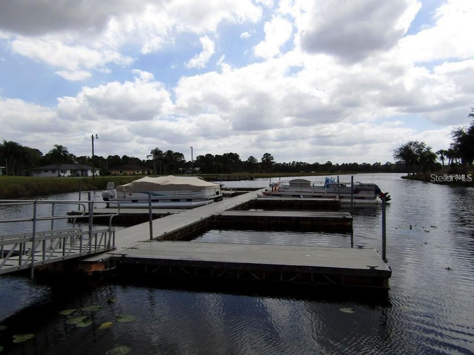 COMMUNITY BOAT SLIPS