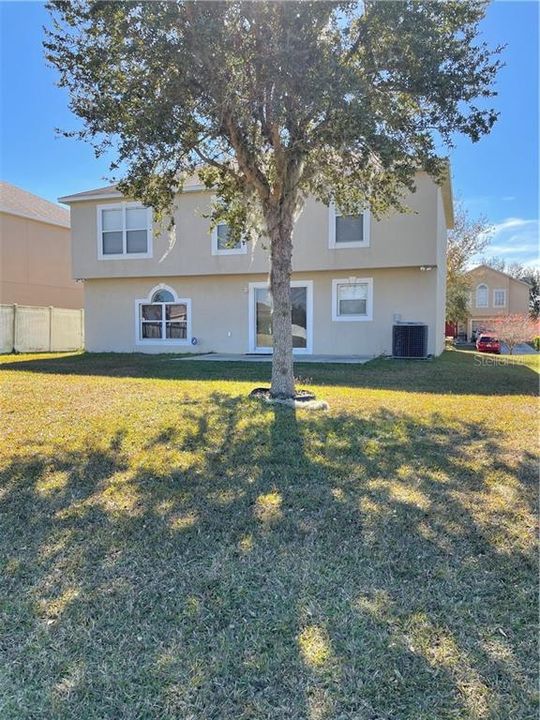 Recently Rented: $1,700 (3 beds, 2 baths, 2223 Square Feet)